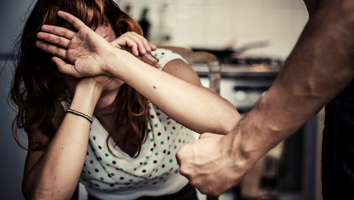 Курсовая работа: Насилие в семье в отношении женщин как социальная проблема