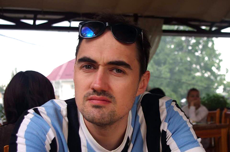 Суд в Бишкеке подтвердил запрет на въезд в страну журналисту AFP